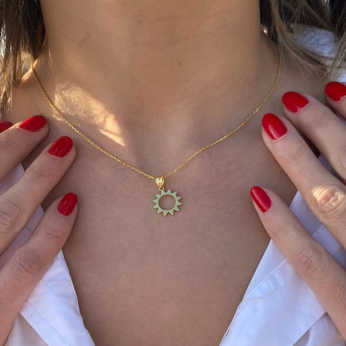 Stainless Steel Gold Sun Necklace For Women Dainty Sun Pendant Sunflower Elegance Sun Gift For Her Birthday  Christmas Gift